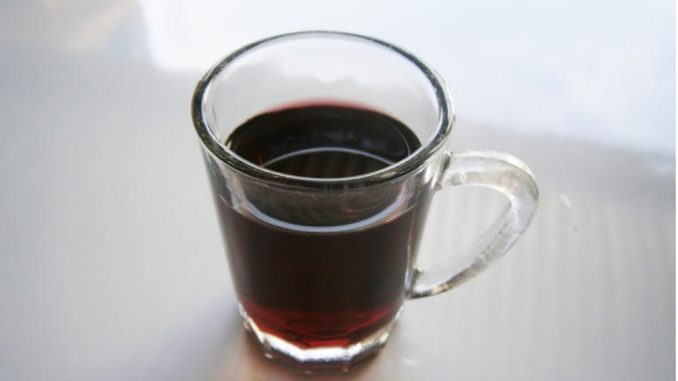 beli-luk-vino-678x381